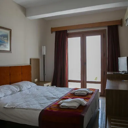 ホテル Greenport Bodrum 3*